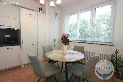 Pronájem bytu 2+1 55 m² Starostrašnická, Praha - Strašnice