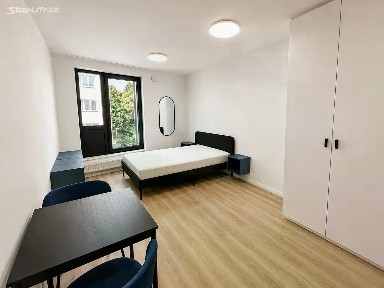 Pronájem bytu 1+kk 26 m² Plzeňská, Praha - Košíře