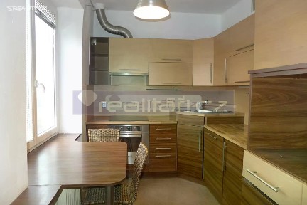 Pronájem bytu 2+1 60 m² Francouzská třída, Plzeň - Východní Předměstí