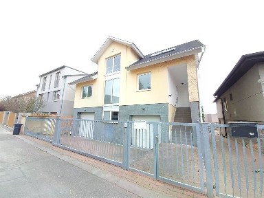 Pronájem rodinného domu 300 m², pozemek 310 m² Praha - Řepy