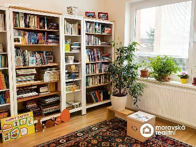 Pronájem bytu 3+1 30 m² Dobrovského, Rosice