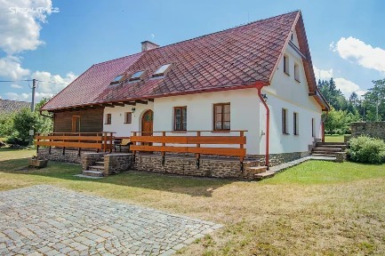 Kolinec - Sluhov