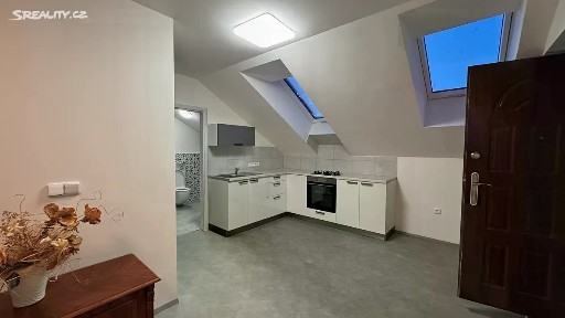 Pronájem bytu 2+kk 52 m² Jeronýmova, Brno - Židenice
