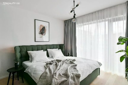 Pronájem bytu 3+kk 97 m²
