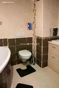 Pronájem bytu 4+1 77 m² Dr. Horákové, Ústí nad Labem - Krásné Březno