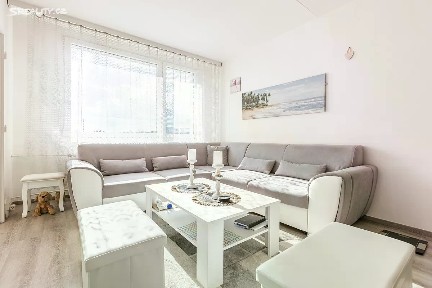 Prodej bytu 3+1 67 m² Zemská, Teplice - Trnovany