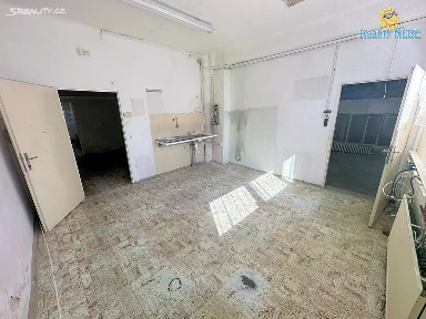Pronájem obchodního prostoru 164 m² Budějovická, Praha - Krč