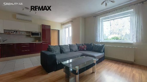 Prodej bytu 3+kk 65 m² Vodní, Hrušovany u Brna