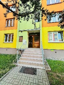 Pronájem bytu 1+1 35 m²