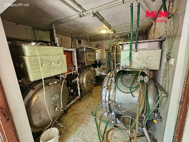 Pronájem výrobní haly, prostoru 68 m² Konecchlumí