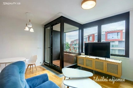 Pronájem bytu 2+kk 53 m² Zenklova, Praha - Libeň