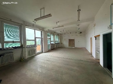 Pronájem skladového prostoru 76 m²