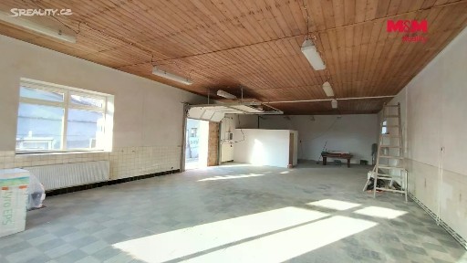 Pronájem skladového prostoru 160 m²