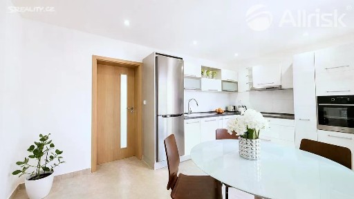 Prodej bytu 3+kk 88 m²