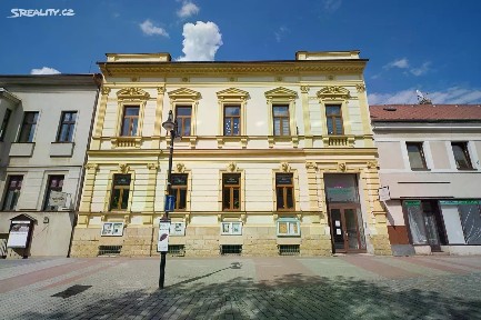 Jičín, Valdické Předměstí, Husova