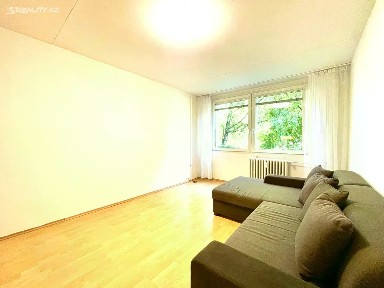 Pronájem bytu 2+kk 49 m² Laudova, Praha - Řepy