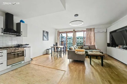 Pronájem bytu 2+kk 77 m² Paťanka, Praha - Dejvice