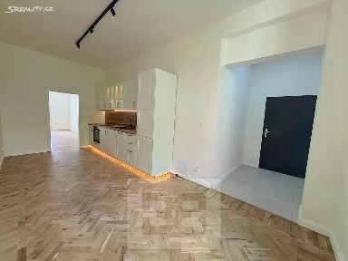Pronájem bytu 1+1 44 m² Plzeňská, Praha - Smíchov