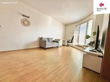 Pronájem bytu 2+kk 55 m² Tupolevova, Praha - Letňany