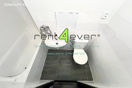 Pronájem bytu 1+kk 23 m² Kyselova, Praha - Kobylisy