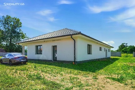 Prodej rodinného domu 189 m², pozemek 2124 m²