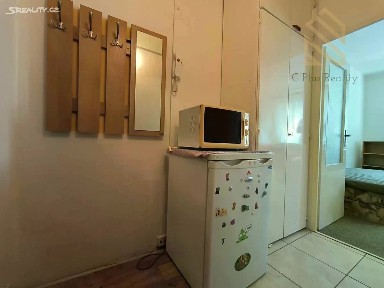Pronájem bytu 1+kk 20 m² Josefa Schovánka, Louny