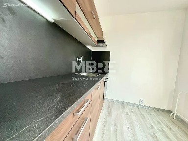 Pronájem bytu 2+kk 41 m² Bílina