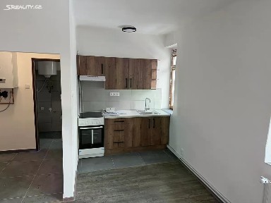 Pronájem bytu 1+kk 29 m² Rudé armády, Karviná - Mizerov