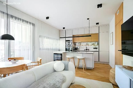 Prodej bytu 3+kk 80 m² Pod Hrachovkou, Praha - Troja