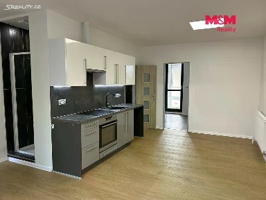 Pronájem bytu 2+1 64 m² Riegrova, Jablonec nad Nisou