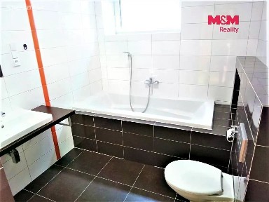 Pronájem bytu 4+kk 127 m² Víta Nejedlého, Kladno