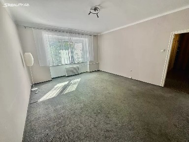 Pronájem bytu 3+1 73 m² Budějovická, Praha