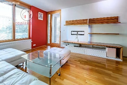 Pronájem bytu 2+kk 65 m² Havlíčkovo náměstí, Praha - Žižkov