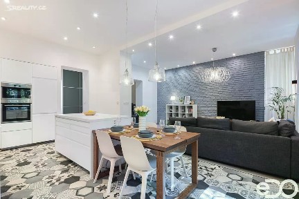 Prodej bytu 2+kk 79 m² Ježkova, Praha - Žižkov