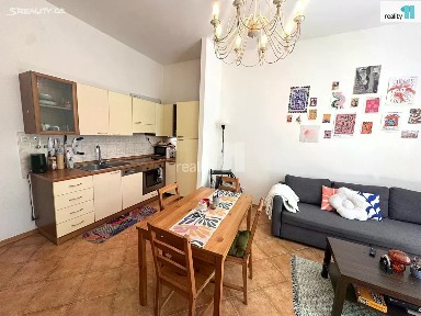 Pronájem bytu 3+kk 83 m² Křižíkova, Praha - Karlín