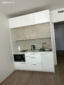Pronájem bytu 1+kk 35 m² Kurta Konráda, Praha - Libeň