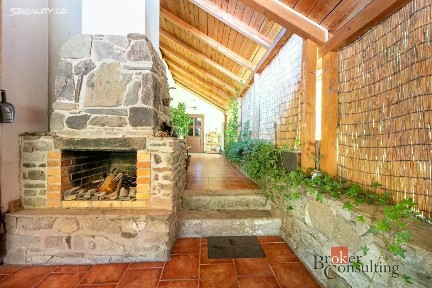 Prodej rodinného domu 250 m², pozemek 194 m² Větřní - Nahořany