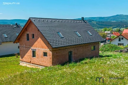 Horní Planá, Český Krumlov, Nad Hřištěm