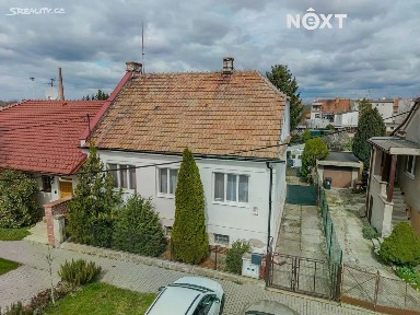 Prodej rodinného domu 313 m², pozemek 606 m²