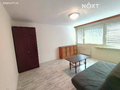 Pronájem bytu 2+kk 27 m² Polní, Hradec Králové - Slezské Předměstí