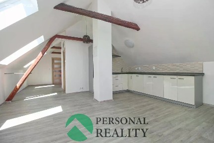 Prodej komerční nemovitosti 130 m² Krupá