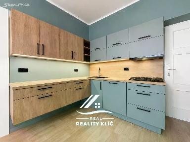 Pronájem bytu 3+1 90 m² 28. října, Ostrava - Hulváky