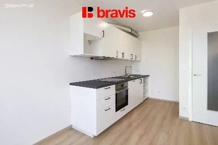Pronájem bytu 1+kk 38 m² Jižní, Brno - Horní Heršpice