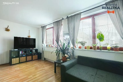 Prodej bytu 4+1 83 m² Dukelská třída, Brno - Husovice