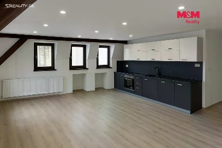 Pronájem bytu 3+kk 75 m² náměstí Svobody, Šternberk
