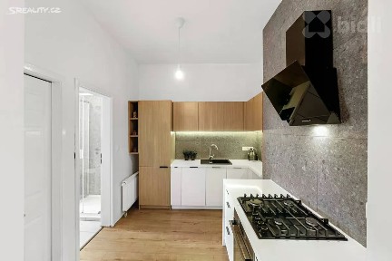 Prodej bytu 3+kk 75 m² Xaveriova, Praha - Smíchov