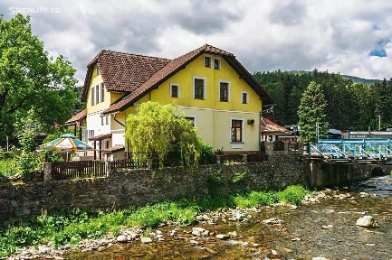 Prodej obchodního prostoru 640 m²