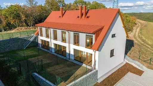 Prodej bytu 4+kk 106 m² Mořina