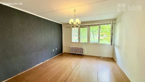 Prodej bytu 3+1 58 m² Varšavská, Pardubice - Polabiny