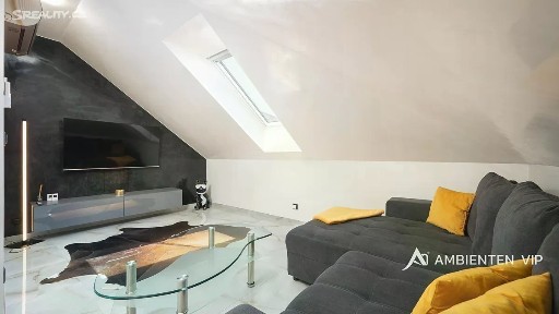 Pronájem bytu 3+kk 54 m²